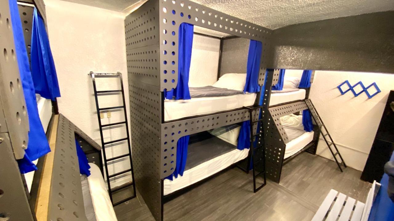 Roomies Hostel Roma Мехіко Екстер'єр фото
